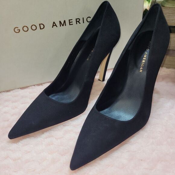 Good American The Icon Pointed Toe Pump in Black Suede - Picture 10 of 16